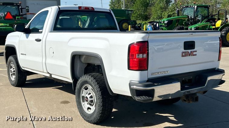 image for item EK2958 2016 GMC Sierra 2500HD pickup truck