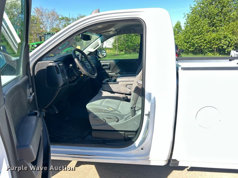 image for item EK2958 2016 GMC Sierra 2500HD pickup truck