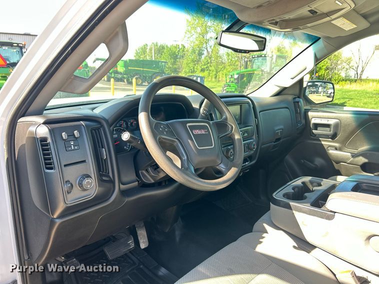 image for item EK2958 2016 GMC Sierra 2500HD pickup truck