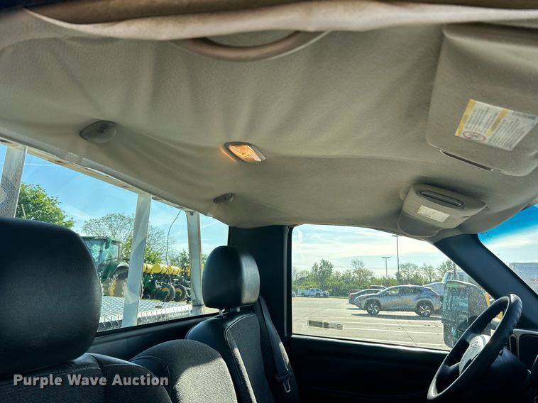 image for item EK2960 2006 Chevrolet Silverado 2500HD pickup truck