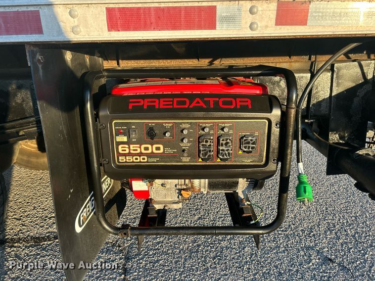 image for item EK2965 2004 Freightliner Business Class M2 box truck