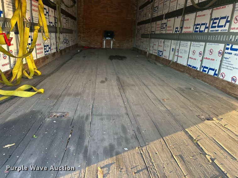 image for item EK2965 2004 Freightliner Business Class M2 box truck