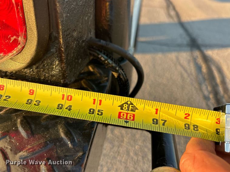 image for item EK2965 2004 Freightliner Business Class M2 box truck