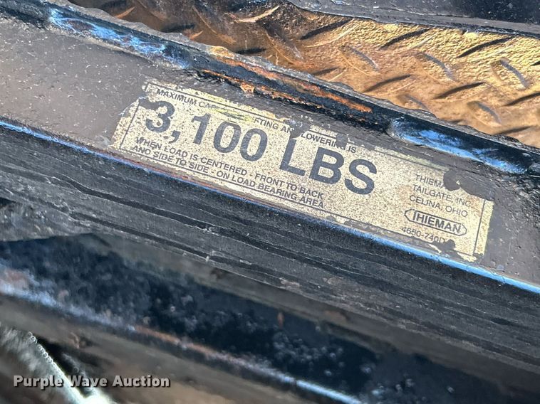 image for item EK2965 2004 Freightliner Business Class M2 box truck