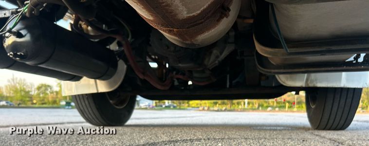 image for item EK2965 2004 Freightliner Business Class M2 box truck