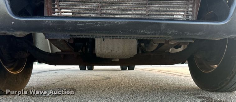 image for item EK2965 2004 Freightliner Business Class M2 box truck