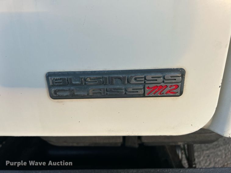 image for item EK2965 2004 Freightliner Business Class M2 box truck