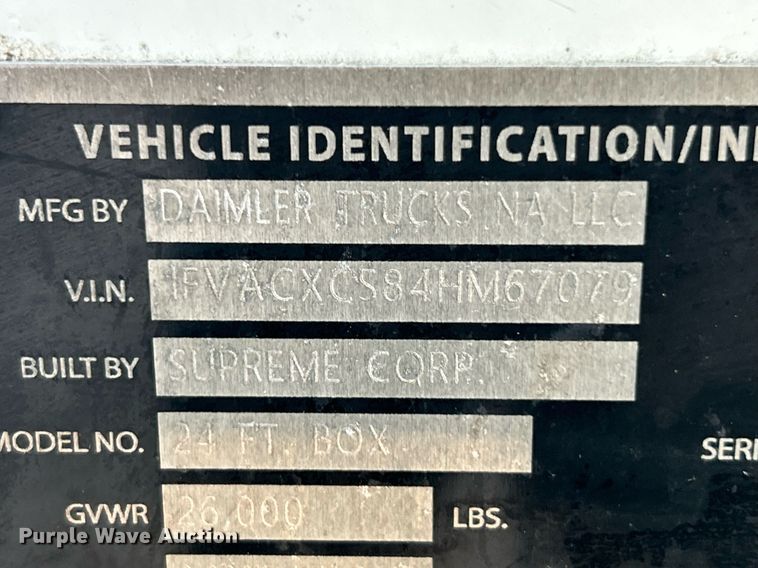 image for item EK2965 2004 Freightliner Business Class M2 box truck