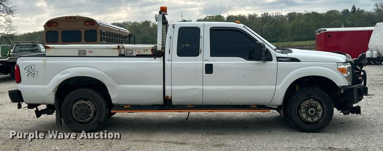 image for item EK2974 2012 Ford F250 Super Duty SuperCab pickup truck