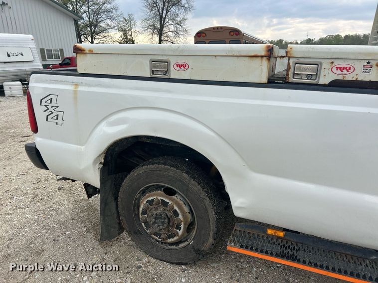 image for item EK2974 2012 Ford F250 Super Duty SuperCab pickup truck