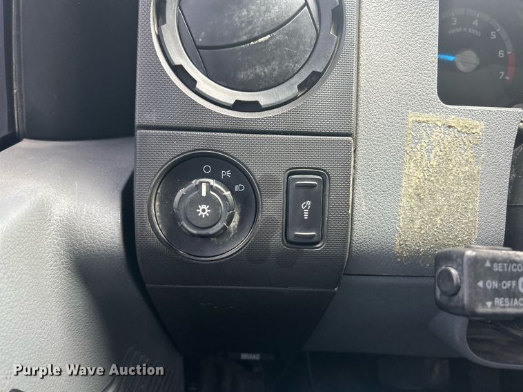 image for item EK2974 2012 Ford F250 Super Duty SuperCab pickup truck