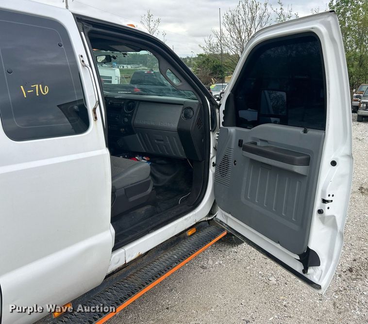 image for item EK2974 2012 Ford F250 Super Duty SuperCab pickup truck