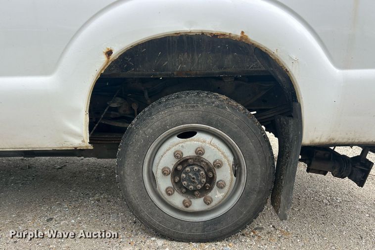 image for item EK2974 2012 Ford F250 Super Duty SuperCab pickup truck