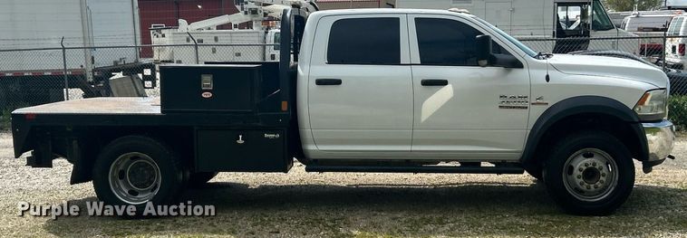 image for item EK2975 2018 Dodge Ram 4500 Crew Cab flatbed truck