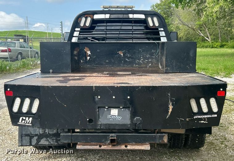 image for item EK2975 2018 Dodge Ram 4500 Crew Cab flatbed truck
