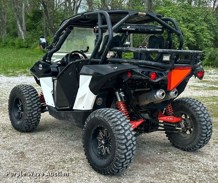 image for item EK2977 Can-Am Maverick XMR1000 utility vehicle