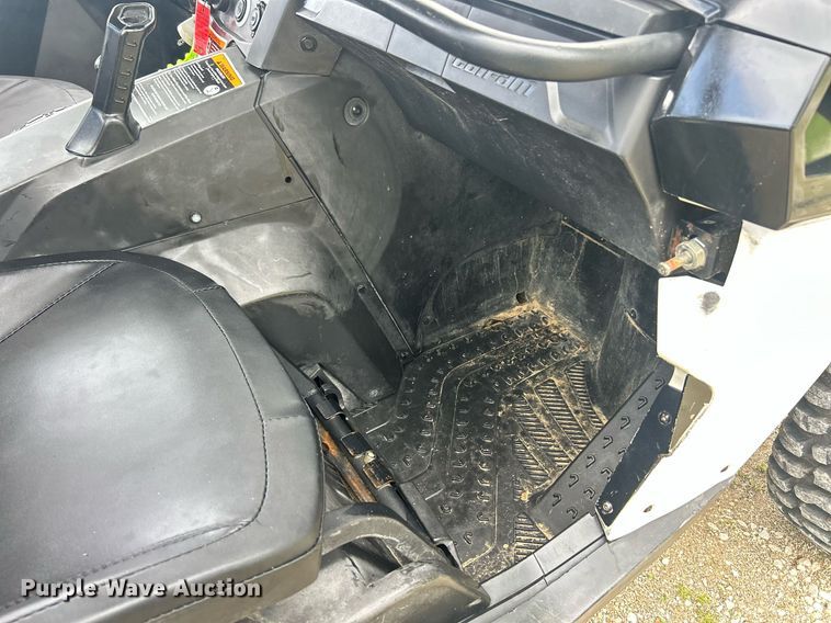 image for item EK2977 Can-Am Maverick XMR1000 utility vehicle