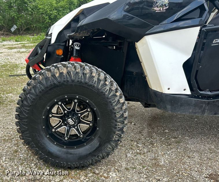 image for item EK2977 Can-Am Maverick XMR1000 utility vehicle