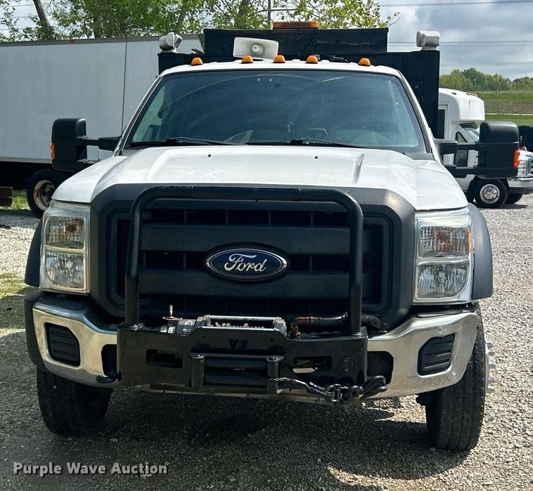 image for item EK2978 2012 Ford F550 Super Duty Crew Cab flatbed truck