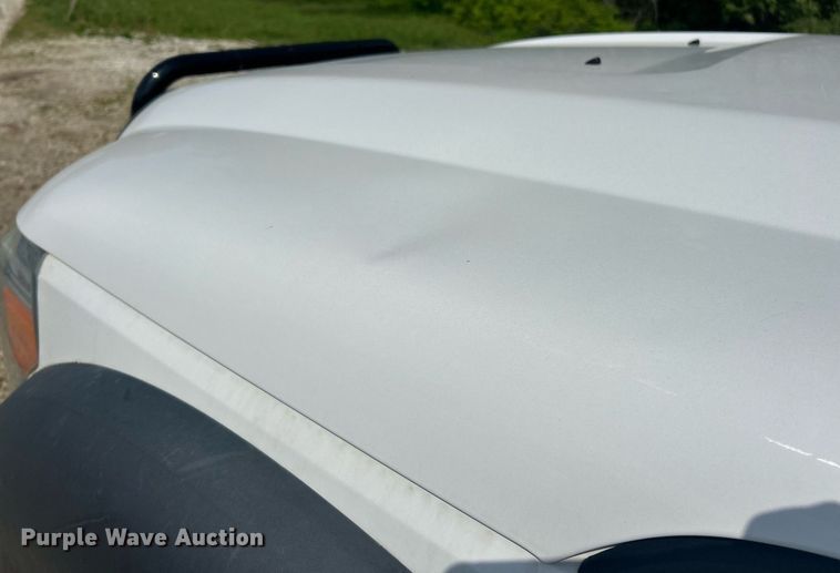 image for item EK2978 2012 Ford F550 Super Duty Crew Cab flatbed truck