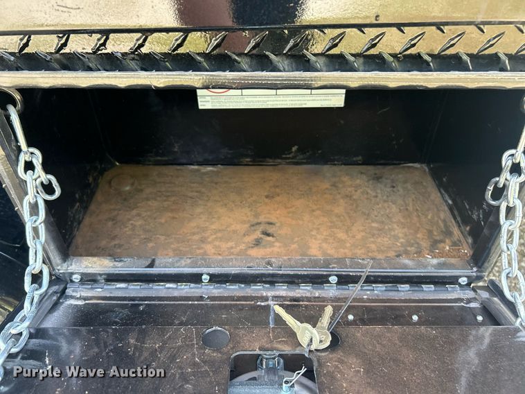 image for item EK2978 2012 Ford F550 Super Duty Crew Cab flatbed truck