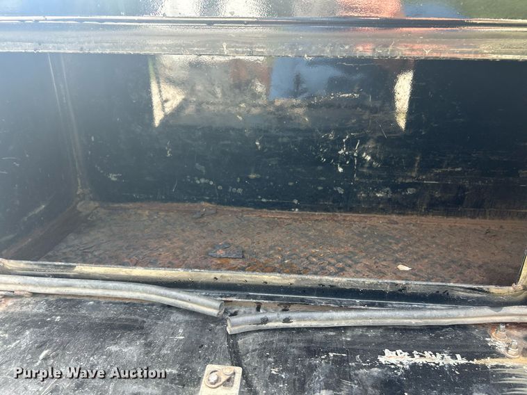 image for item EK2978 2012 Ford F550 Super Duty Crew Cab flatbed truck