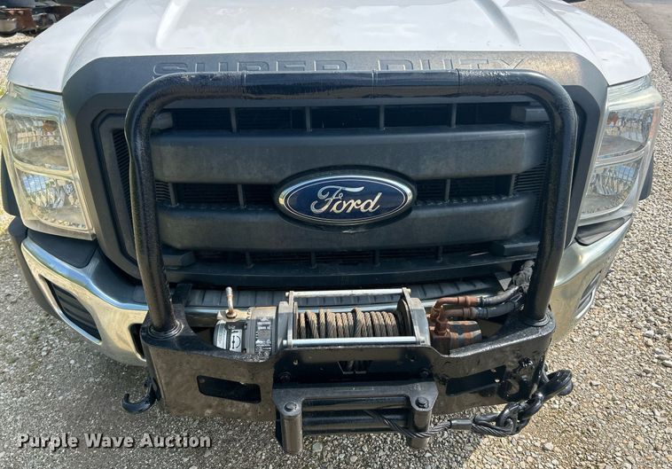 image for item EK2978 2012 Ford F550 Super Duty Crew Cab flatbed truck