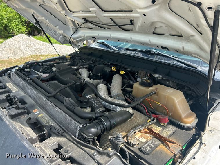 image for item EK2978 2012 Ford F550 Super Duty Crew Cab flatbed truck