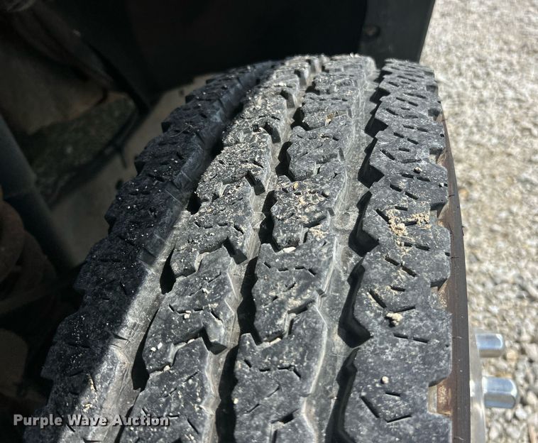 image for item EK2978 2012 Ford F550 Super Duty Crew Cab flatbed truck