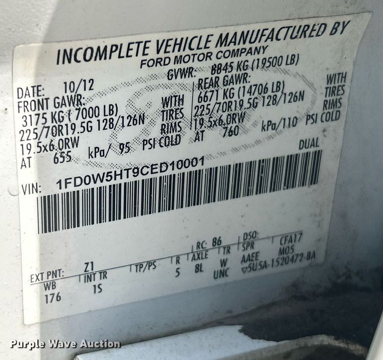 image for item EK2978 2012 Ford F550 Super Duty Crew Cab flatbed truck