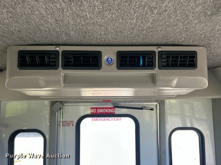 image for item EK2980 2011 Ford E350 Super Duty shuttle bus