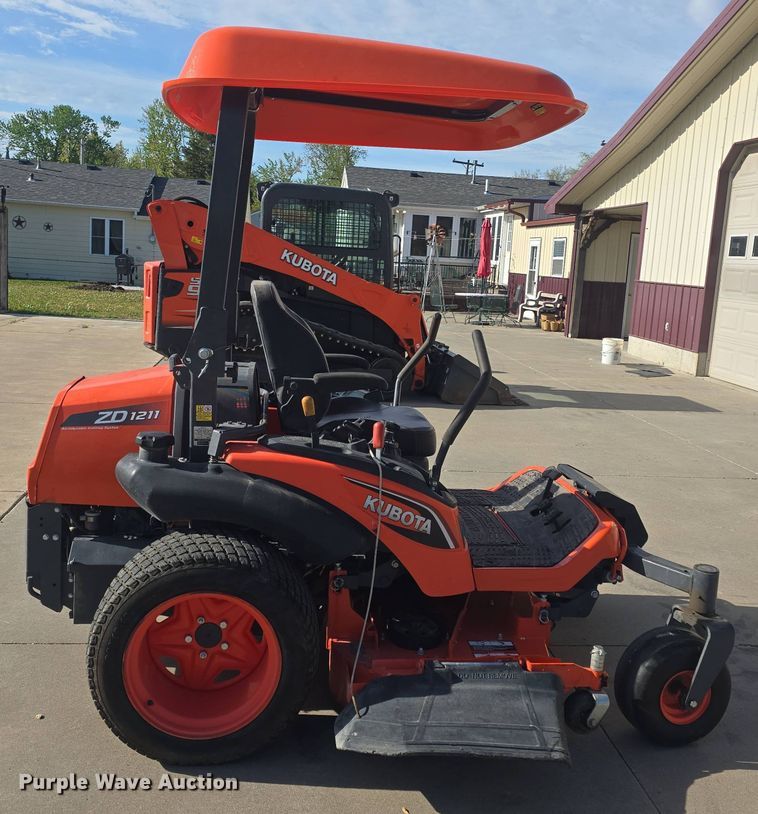 image for item EK5170 2016 Kubota ZD1211 ZTR lawn mower