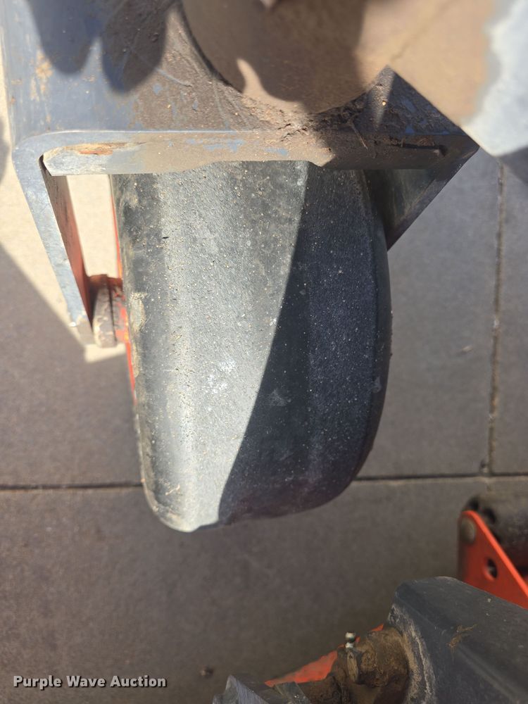 image for item EK5170 2016 Kubota ZD1211 ZTR lawn mower