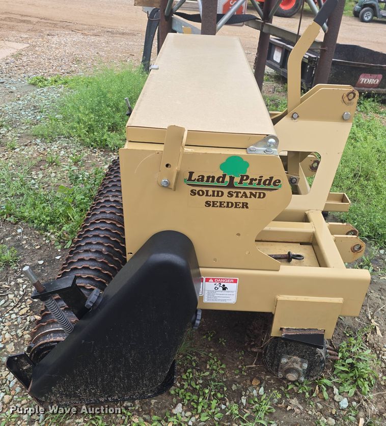 image for item EK5181 2008 Land Pride APS1560 seeder