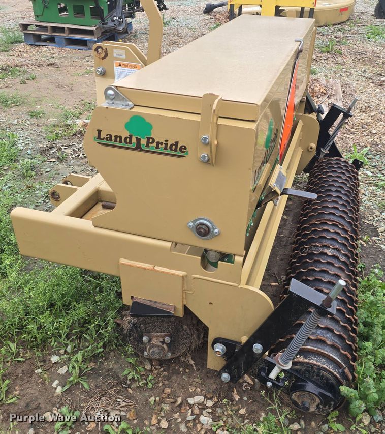 image for item EK5181 2008 Land Pride APS1560 seeder