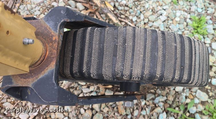 image for item EK5183 2016 Land Pride RCF2072 rotary mower