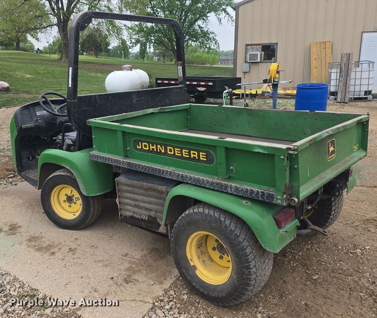 image for item EK5186 2001 John Deere 2030 Pro Gator utility vehicle