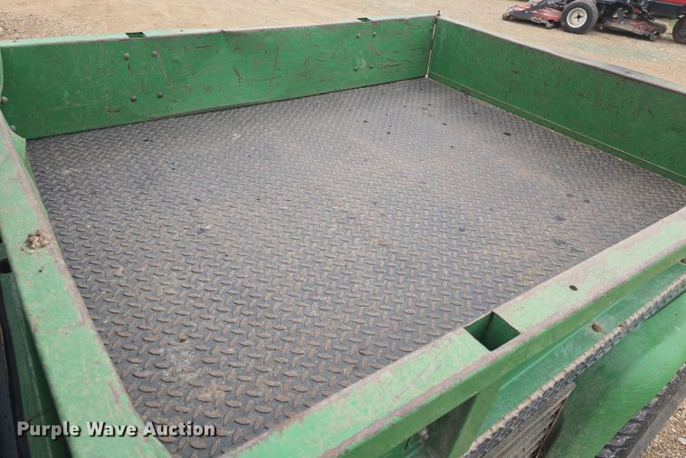 image for item EK5186 2001 John Deere 2030 Pro Gator utility vehicle