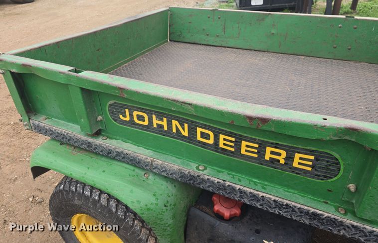 image for item EK5186 2001 John Deere 2030 Pro Gator utility vehicle