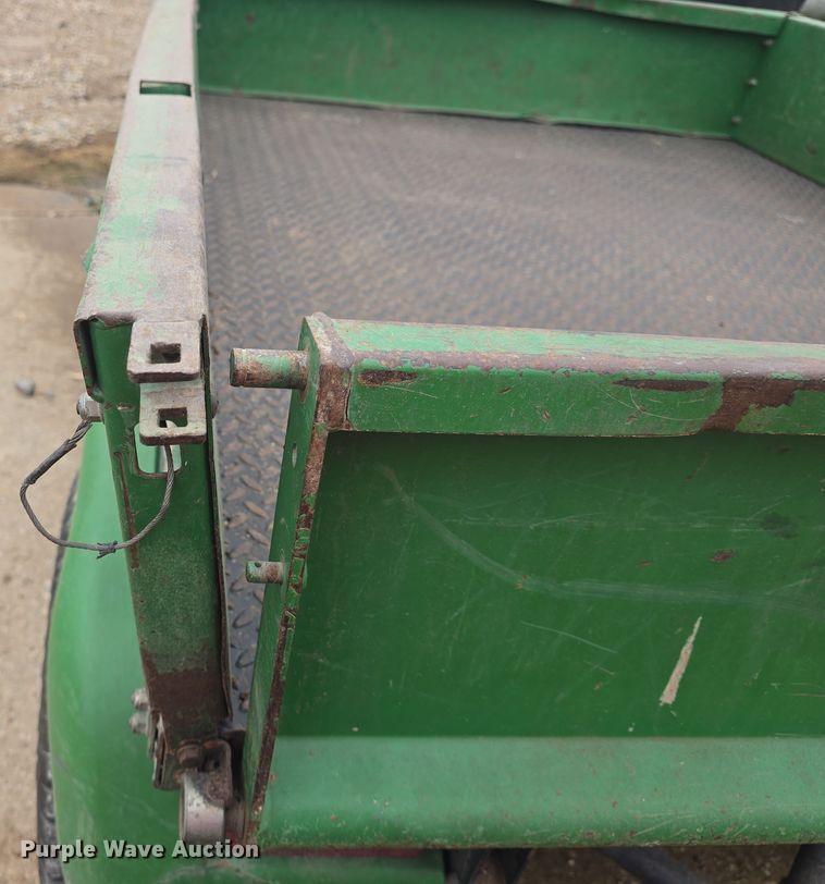 image for item EK5186 2001 John Deere 2030 Pro Gator utility vehicle