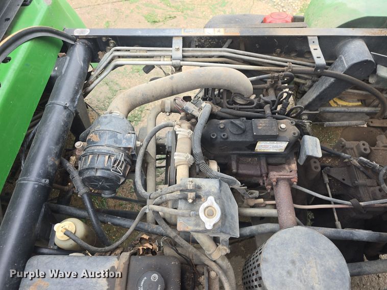 image for item EK5186 2001 John Deere 2030 Pro Gator utility vehicle