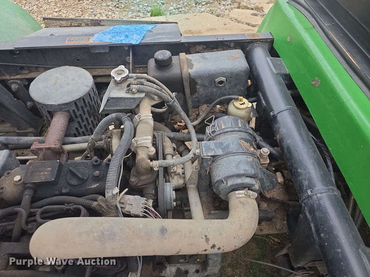 image for item EK5186 2001 John Deere 2030 Pro Gator utility vehicle