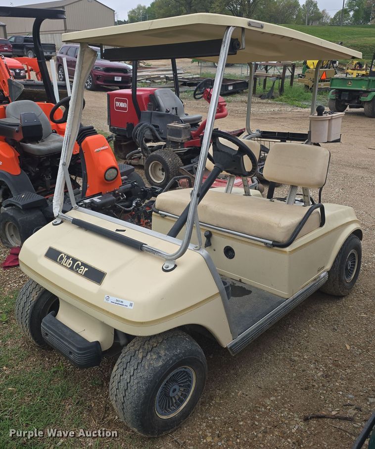 image for item EK5189 1995 Club Car DS golf cart