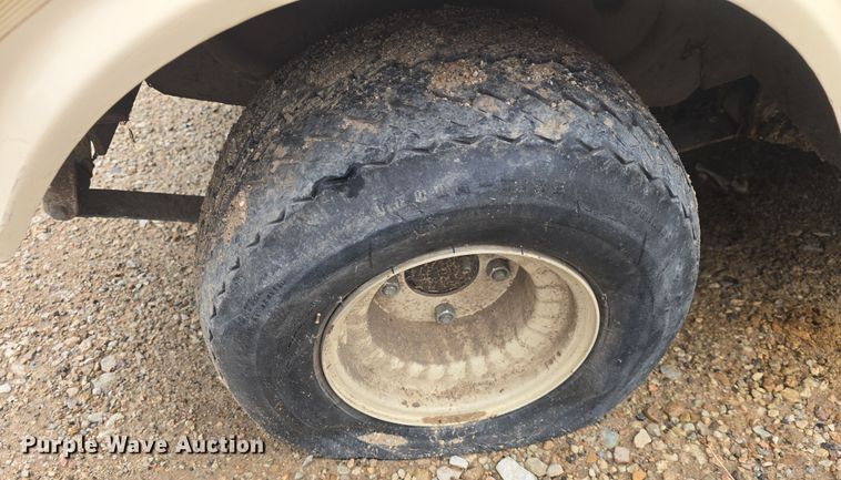 image for item EK5189 1995 Club Car DS golf cart