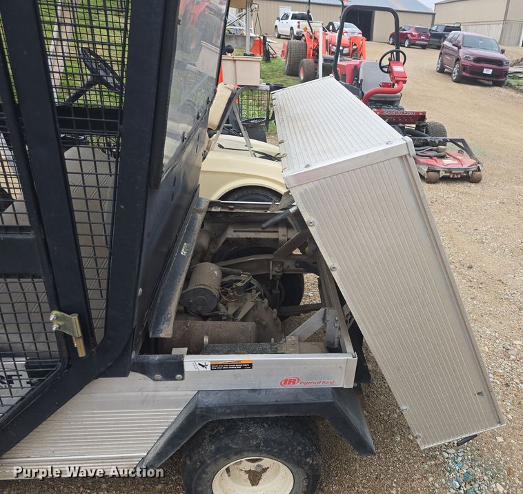 image for item EK5190 2010 Club Car Turf 1 golf cart