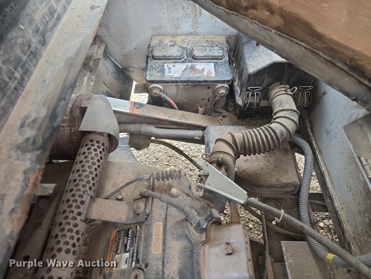 image for item EK5190 2010 Club Car Turf 1 golf cart