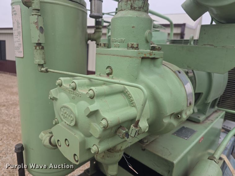 image for item EK5191 Sullair 10-30 AC/AC air compressor