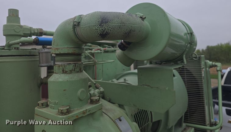 image for item EK5191 Sullair 10-30 AC/AC air compressor