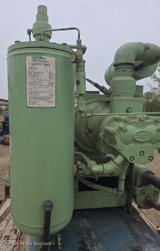 image for item EK5191 Sullair 10-30 AC/AC air compressor