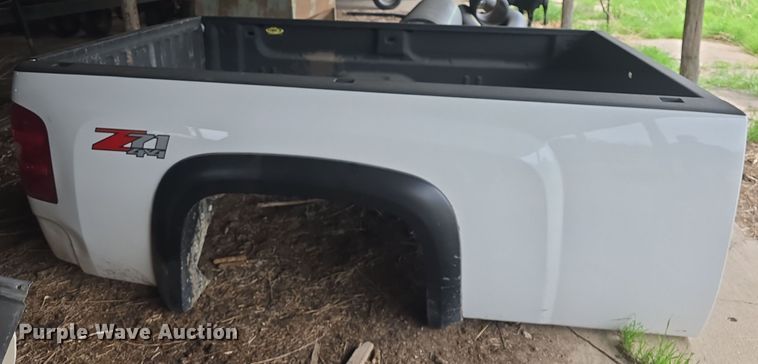 image for item EK5199 Chevrolet pickup truck bed